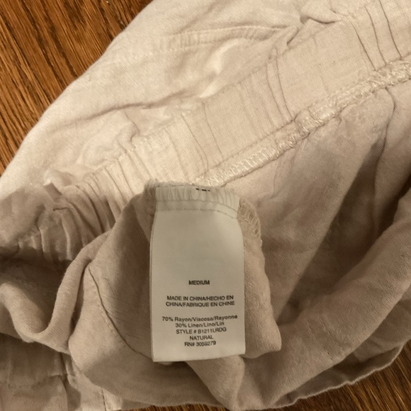 Thread & supply shorts - Picture 4 of 5